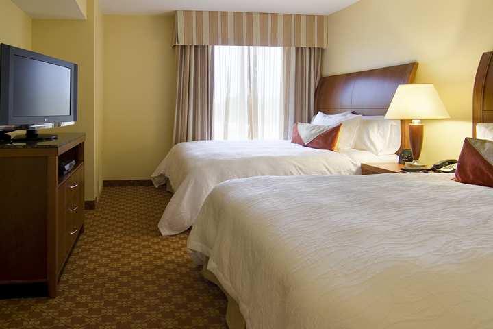 Hilton Garden Mayfaire Town Center Hotel 3*