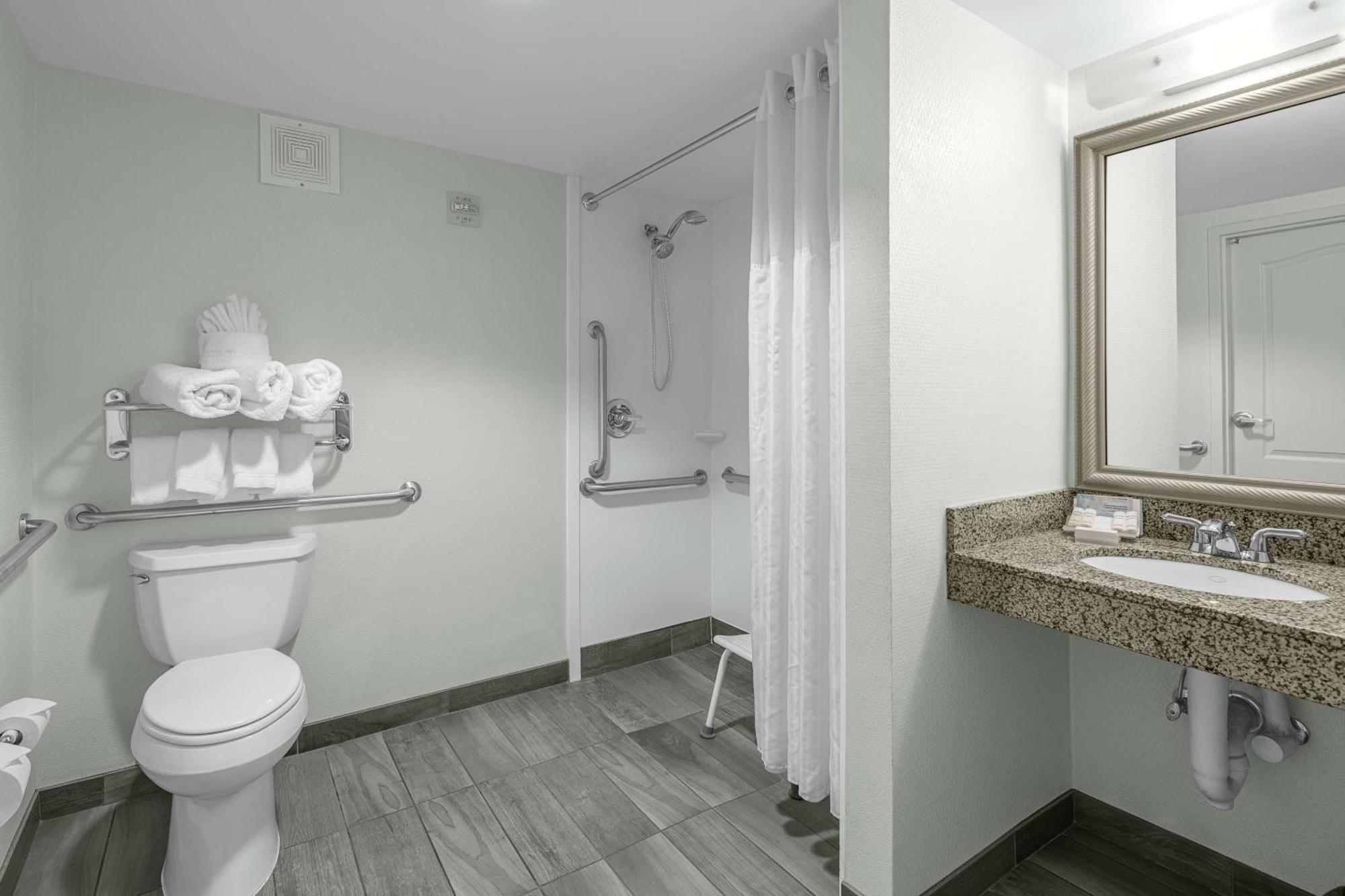 Hilton Garden Mayfaire Town Center
