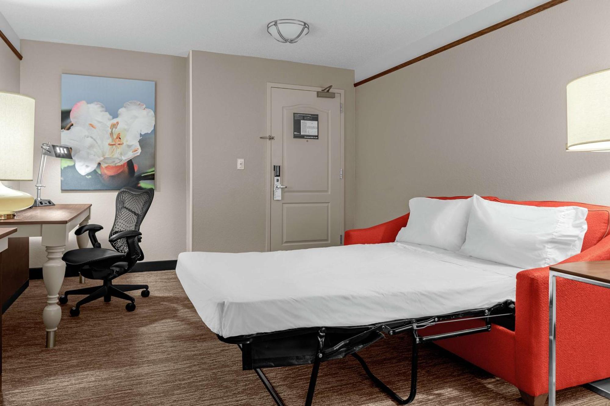 Hotel Hilton Garden Mayfaire Town Center
