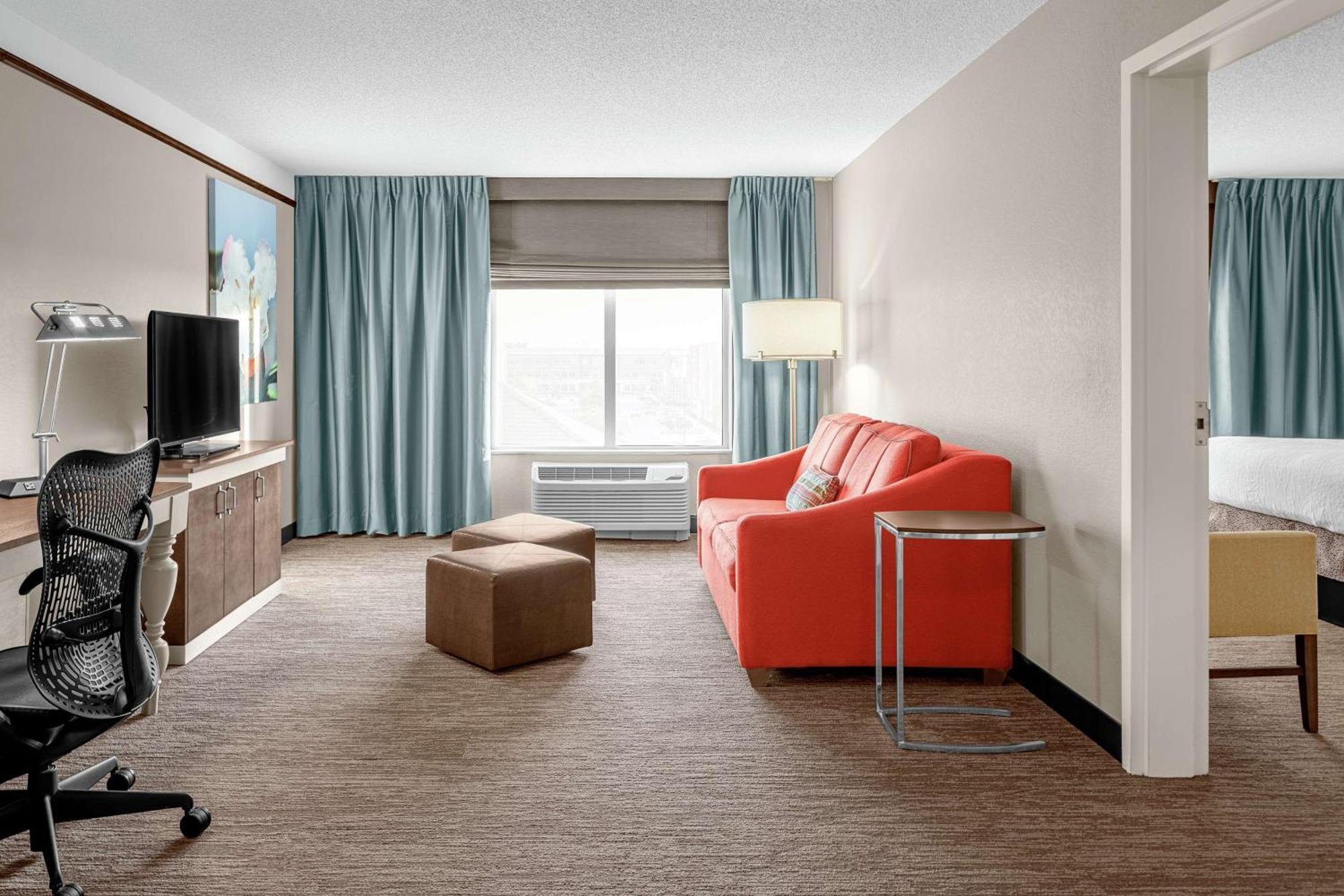 Hilton Garden Mayfaire Town Center