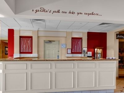Hotel Hilton Garden Mayfaire Town Center 3*