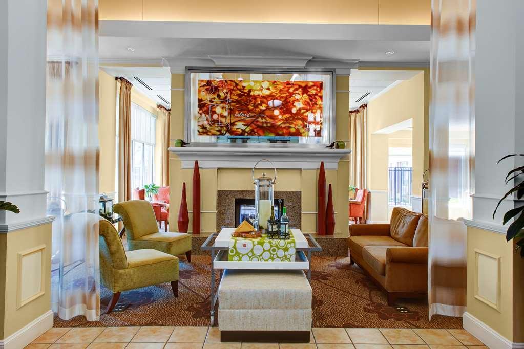 Hilton Garden Mayfaire Town Center Hotel